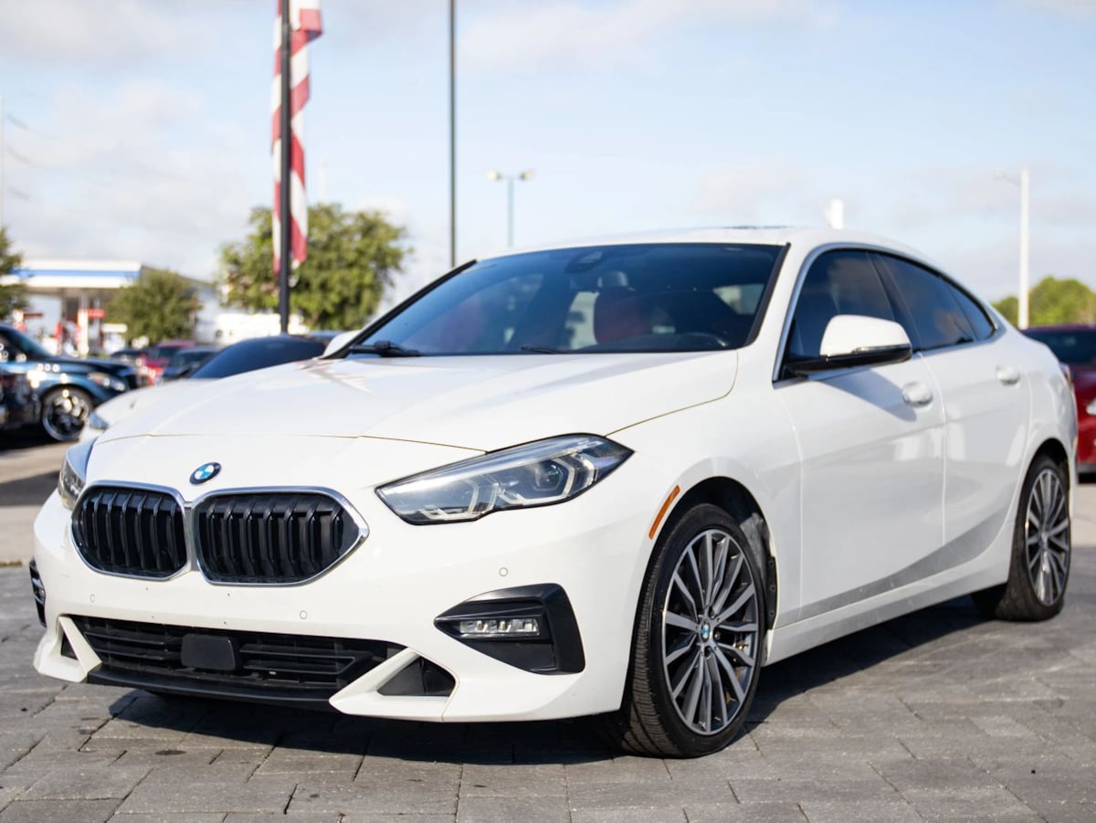 BMW 2 Series photo 6