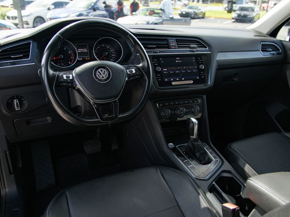 Volkswagen Tiguan photo 16