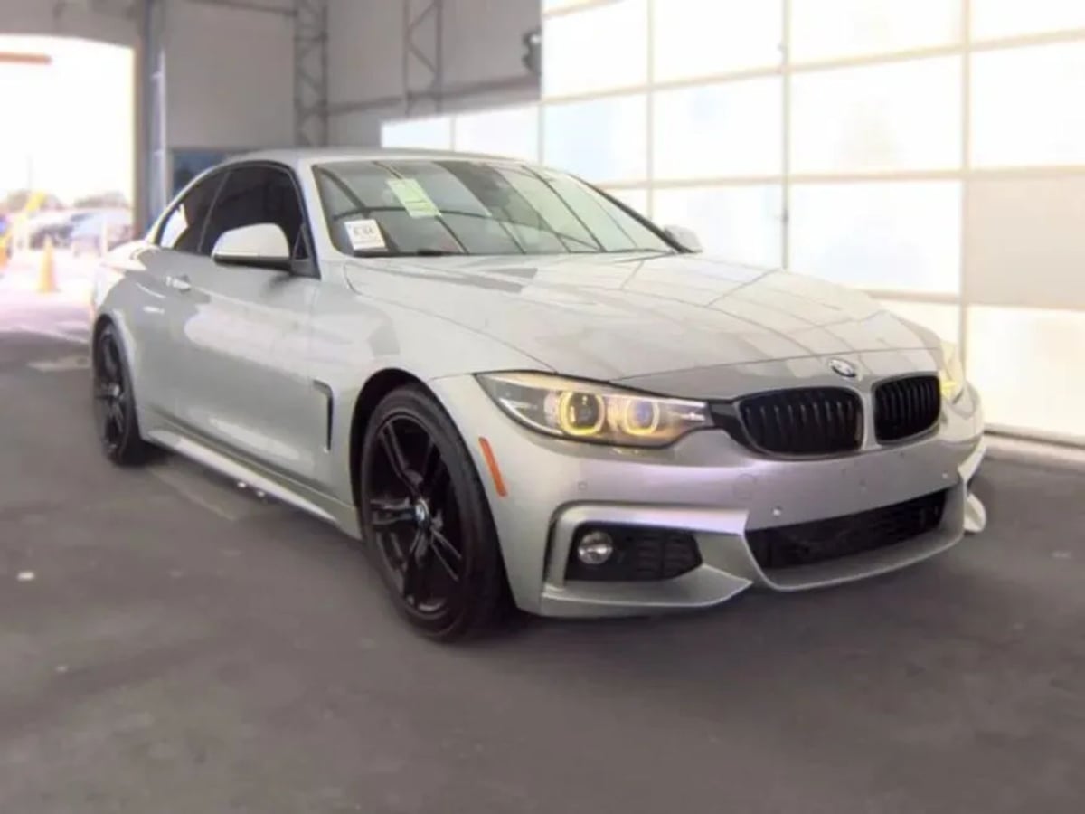 BMW 4 Series photo 2