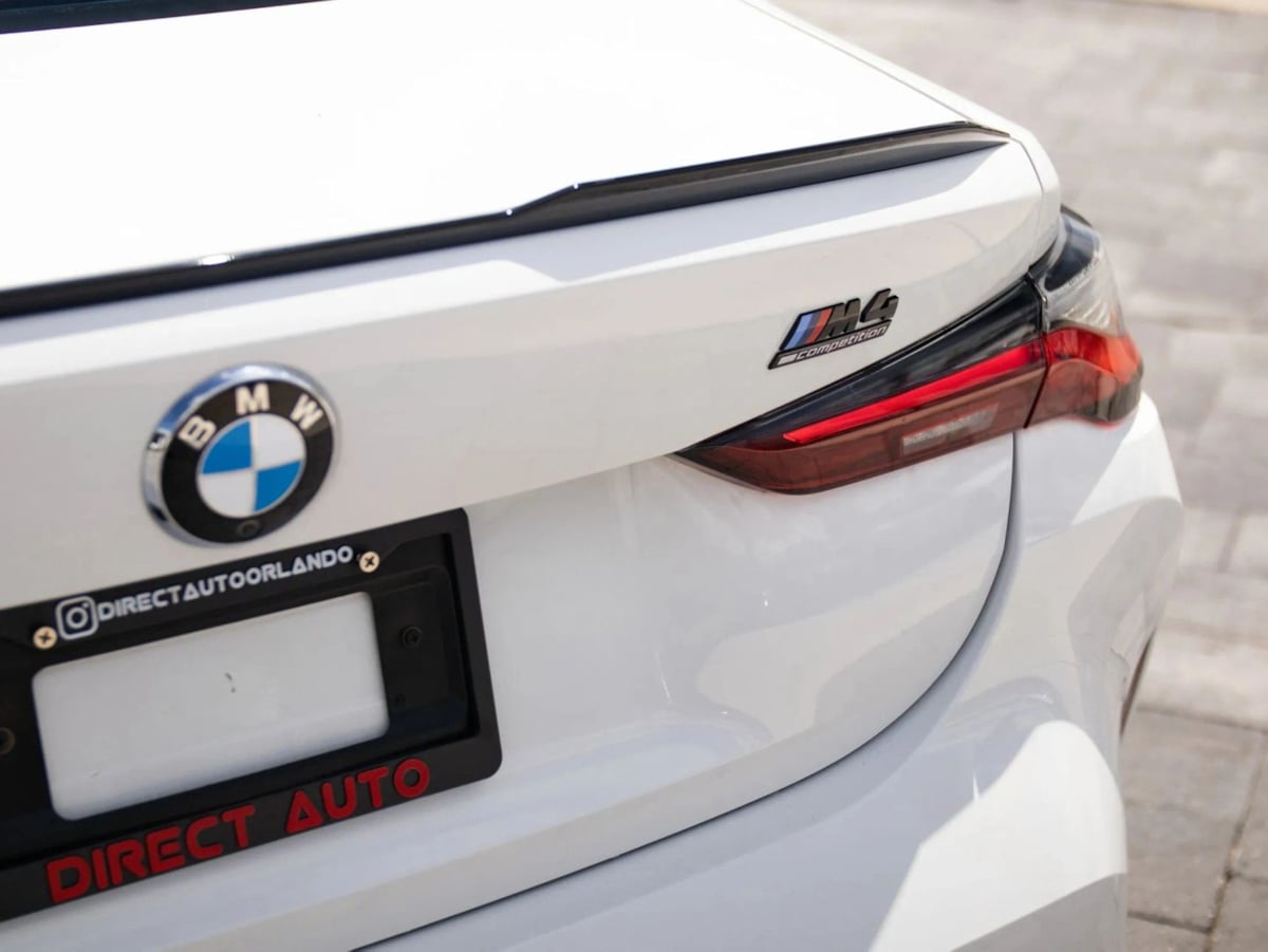 BMW M4 photo 15