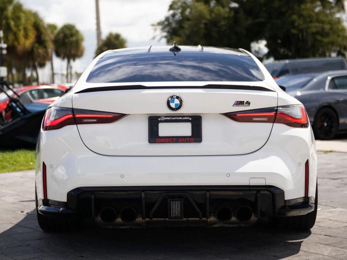BMW M4 photo 17
