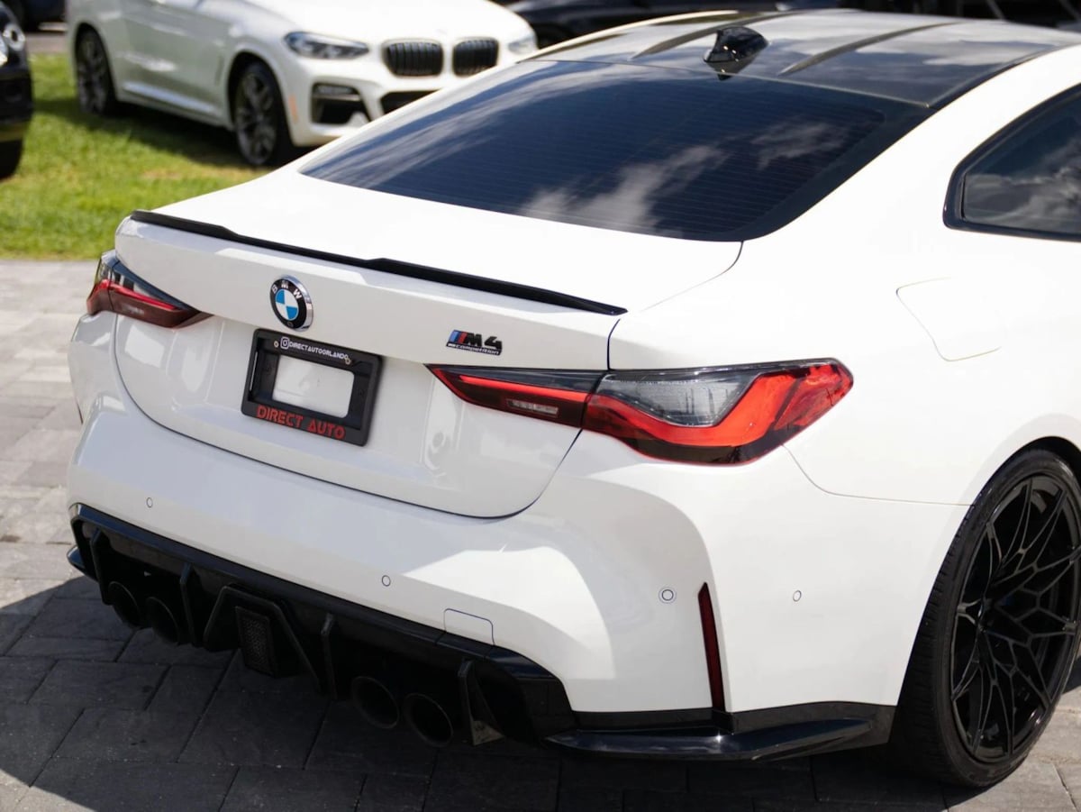BMW M4 photo 18