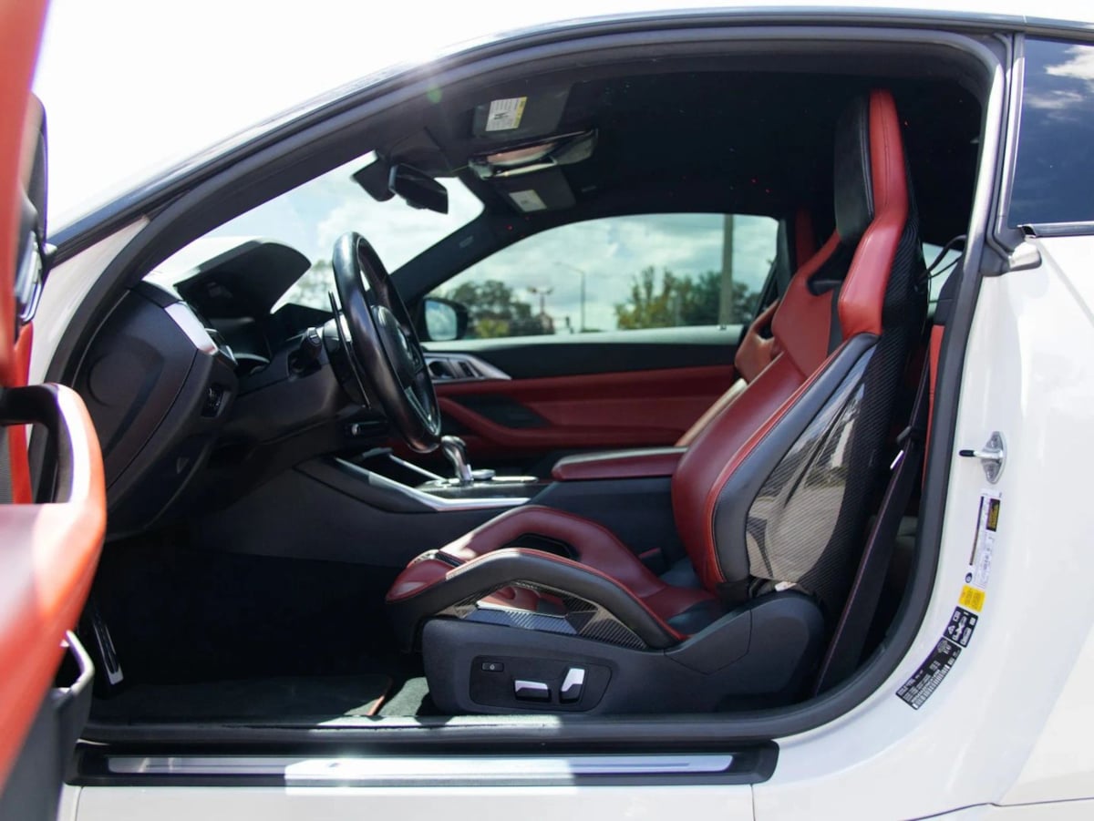 BMW M4 photo 25