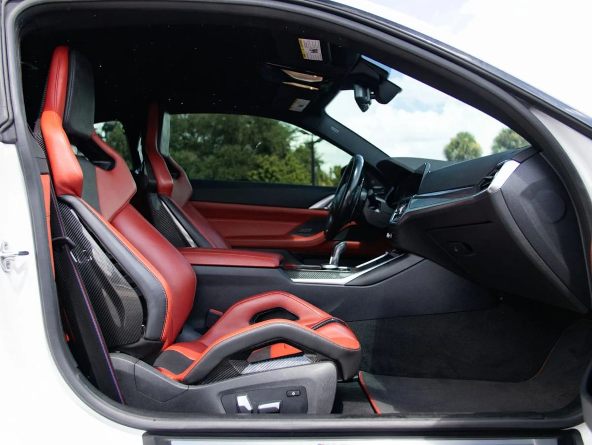 BMW M4 photo 34