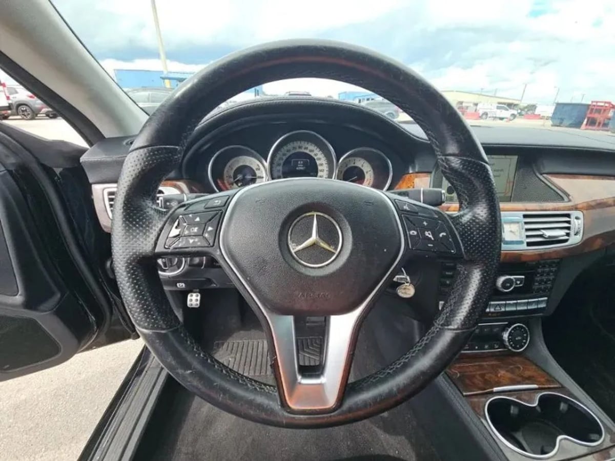 Mercedes-Benz CLS photo 10
