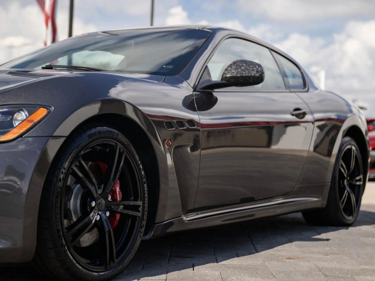 Maserati Granturismo photo 11