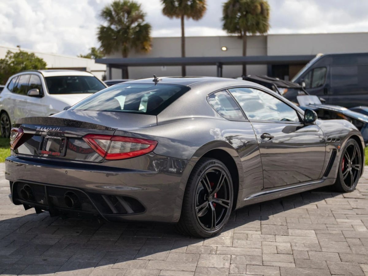 Maserati Granturismo photo 20