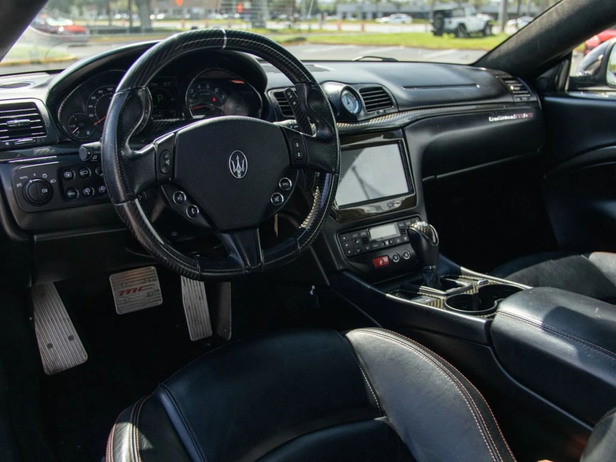Maserati Granturismo photo 24