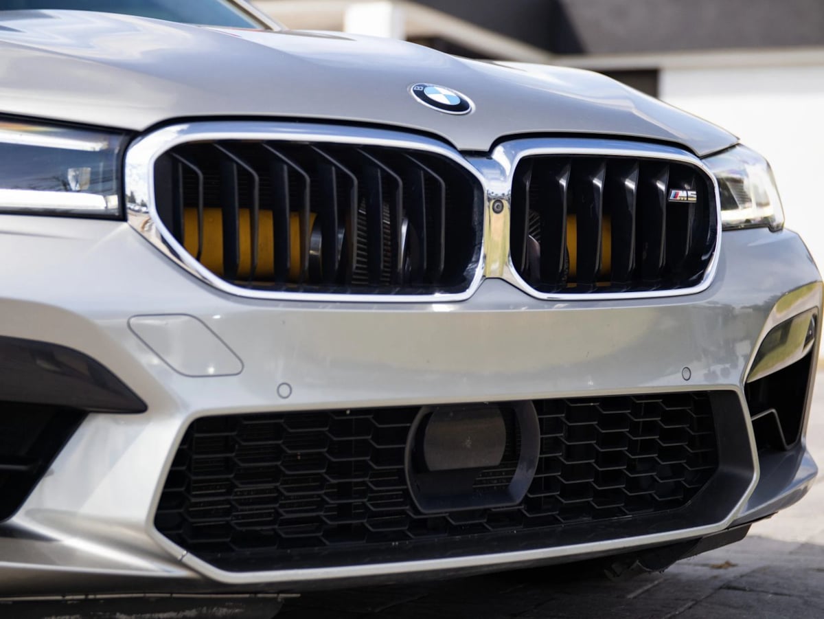 BMW M5 photo 3