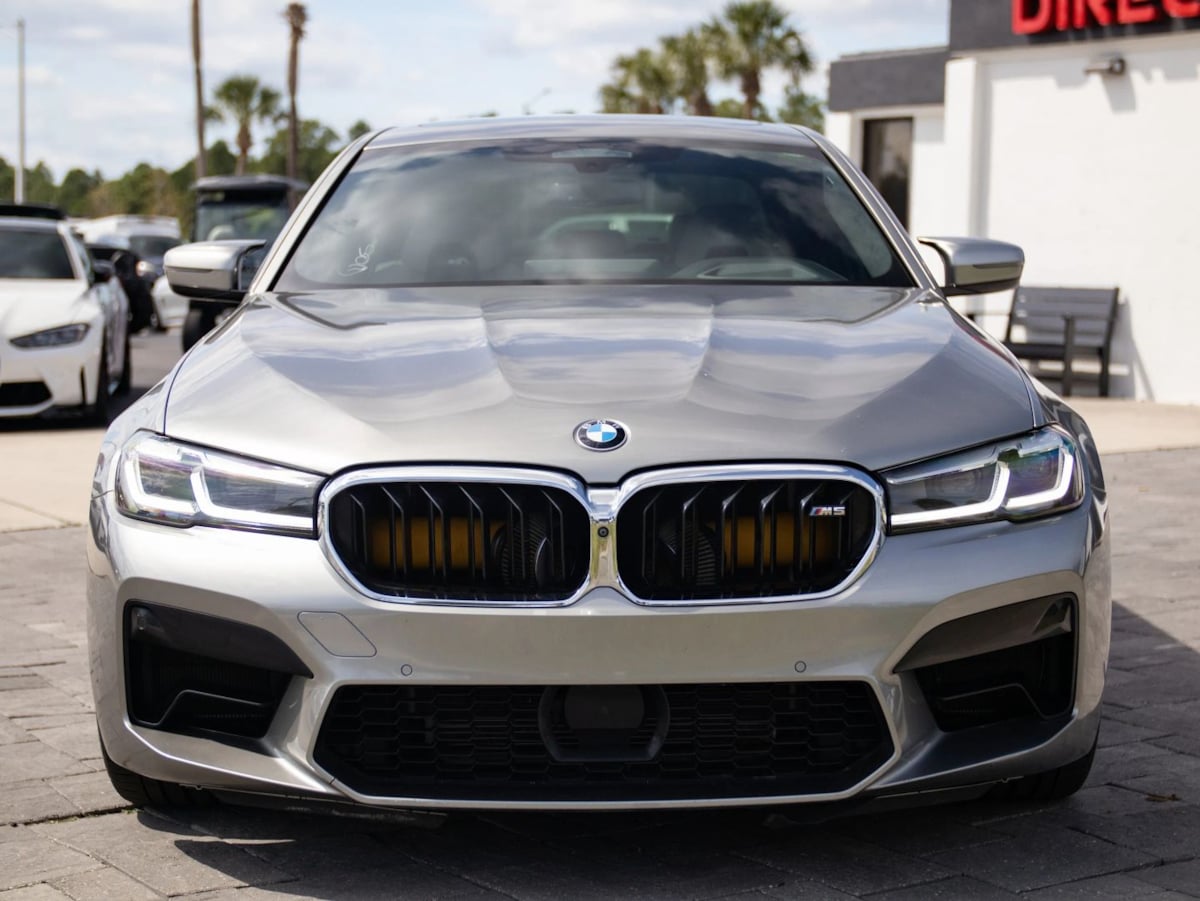 BMW M5 photo 5