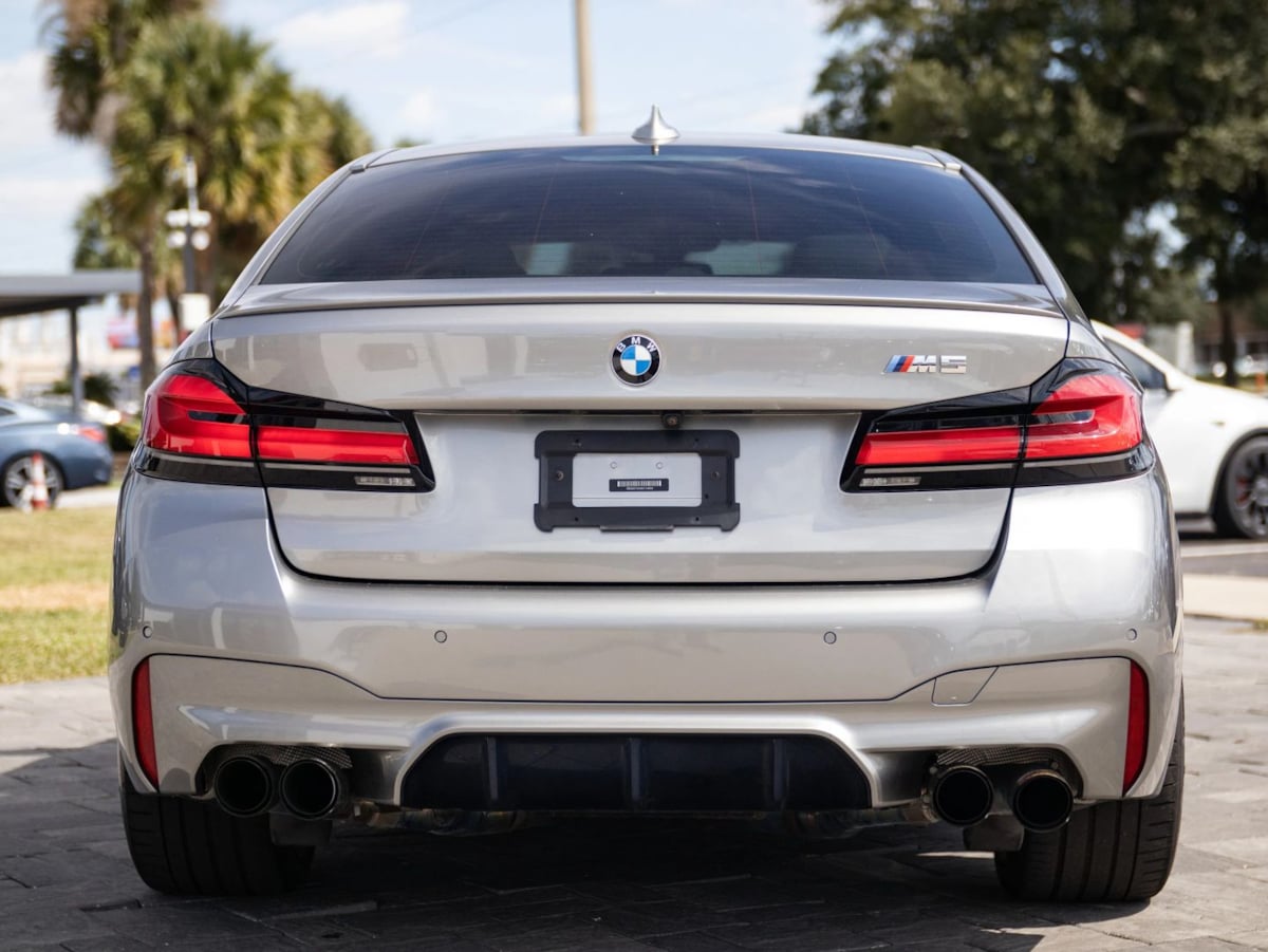 BMW M5 photo 16