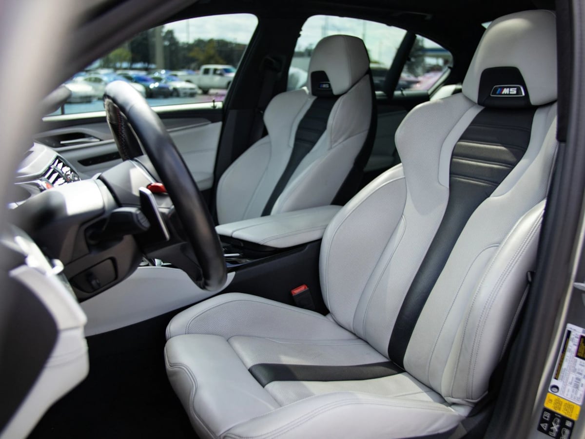 BMW M5 photo 27