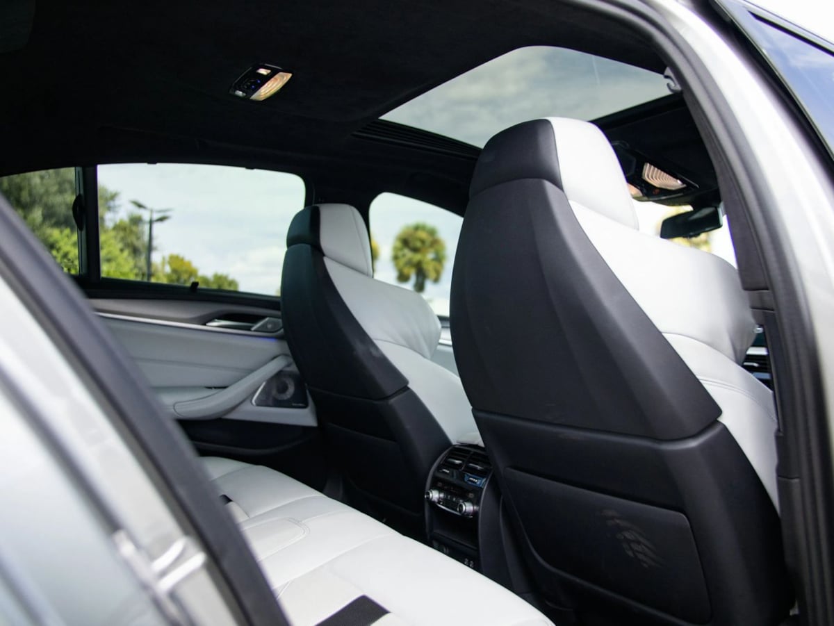 BMW M5 photo 38