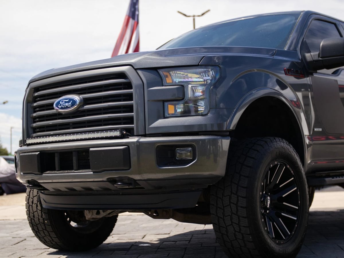 Ford F-150 photo 5