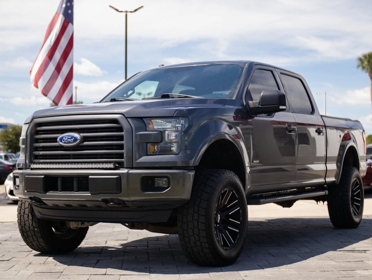 Ford F-150 photo 6