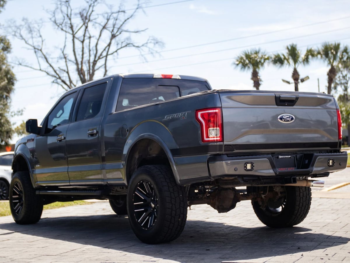 Ford F-150 photo 9