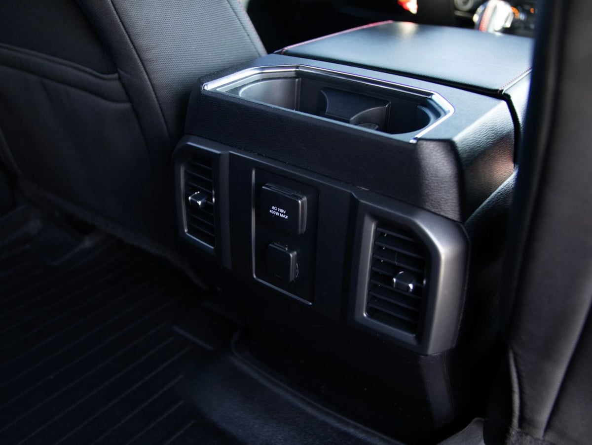Ford F-150 photo 26