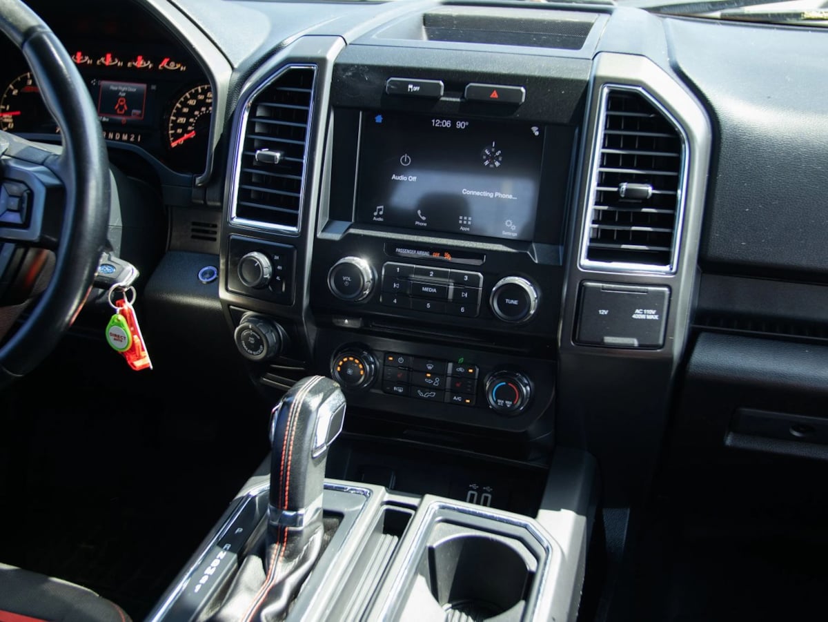 Ford F-150 photo 28