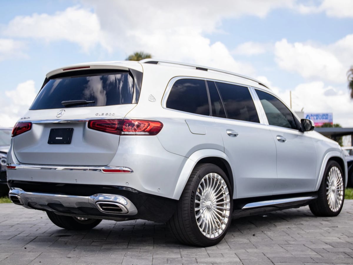 Mercedes-Benz GLS photo 18