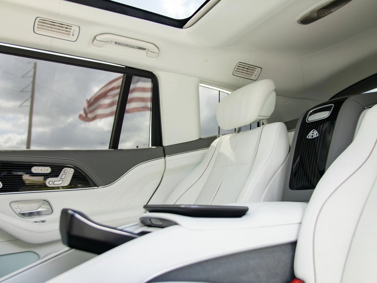 Mercedes-Benz GLS photo 36