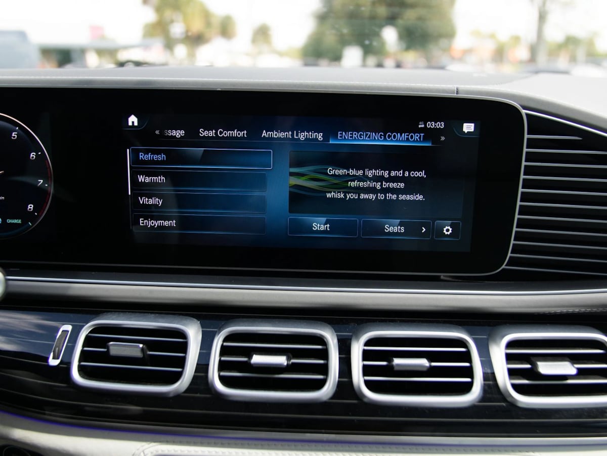 Mercedes-Benz GLS photo 59