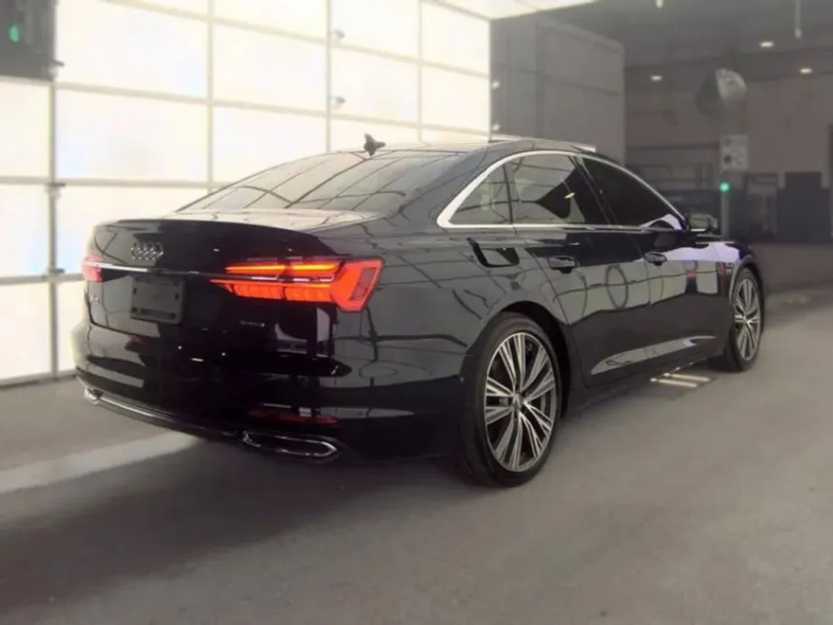 Audi A6 photo 3