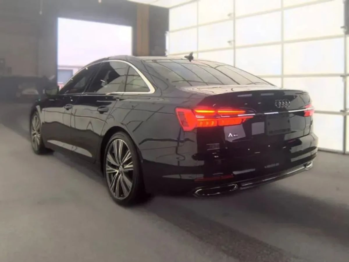 Audi A6 photo 5