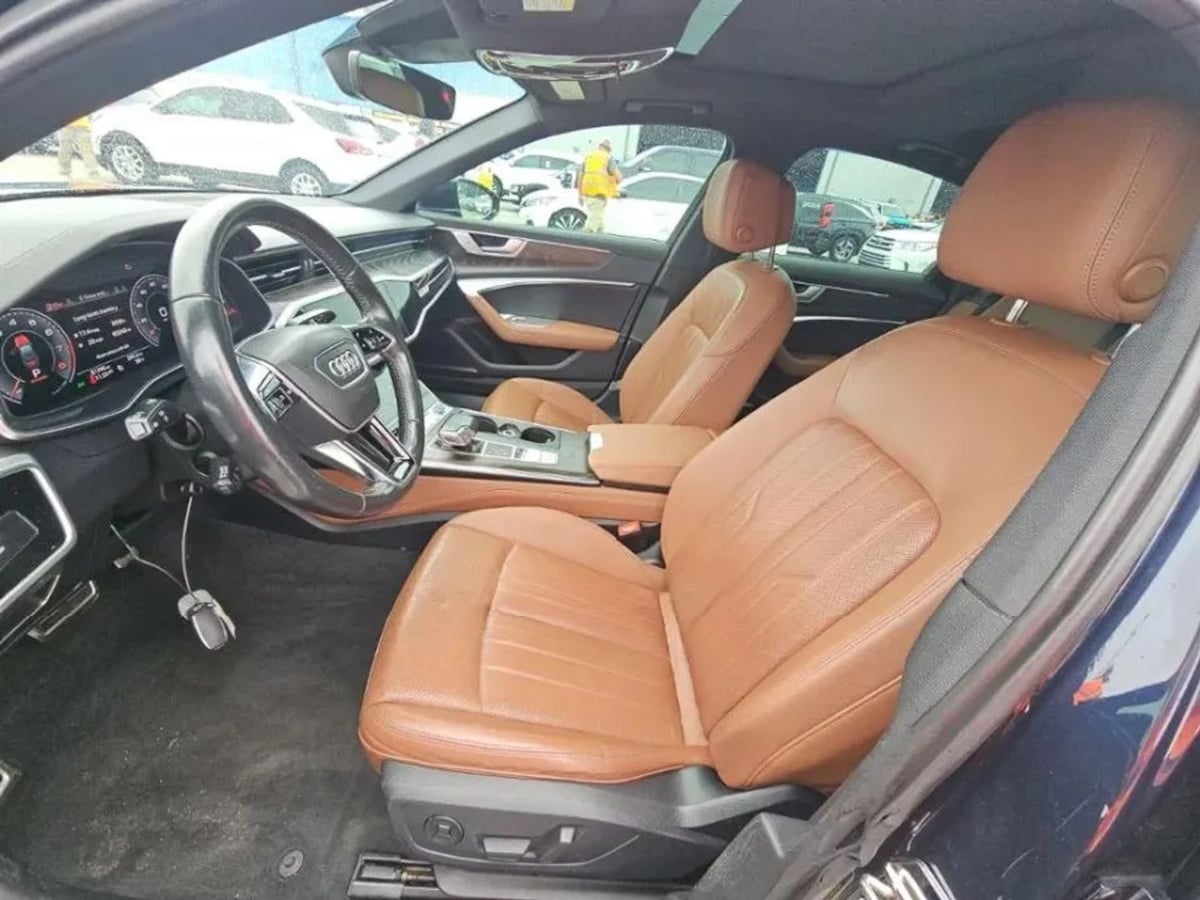 Audi A6 photo 7