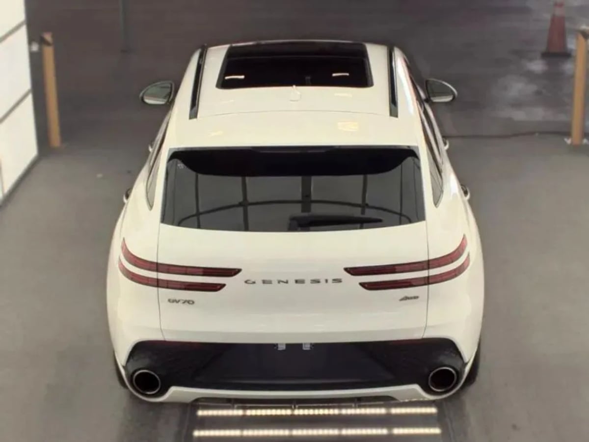 Genesis GV70 photo 5