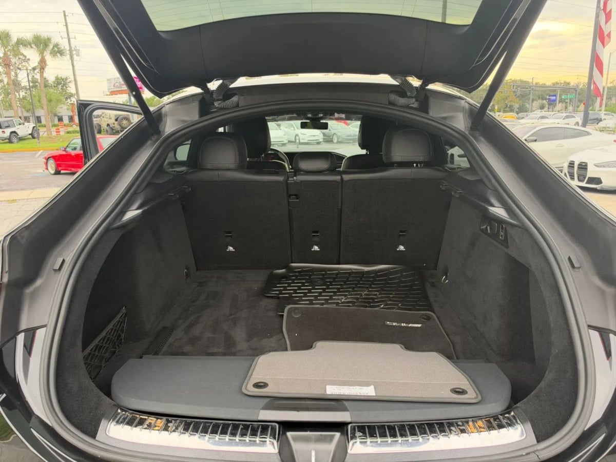 Mercedes-Benz AMG GLE 53 photo 8