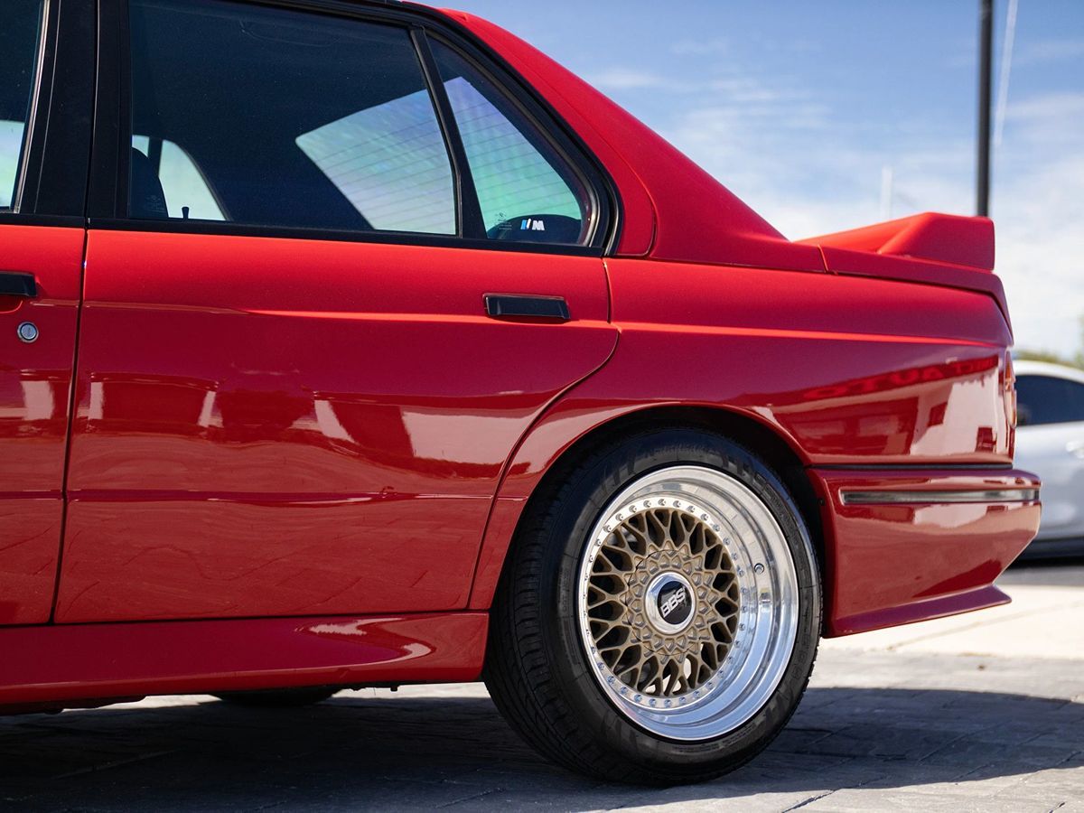 BMW M3 photo 23