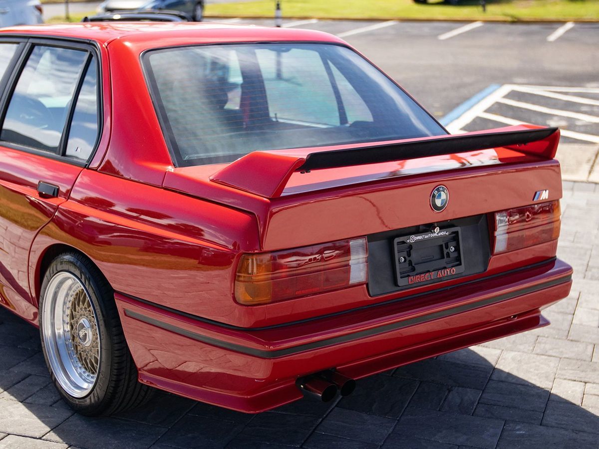 BMW M3 photo 10