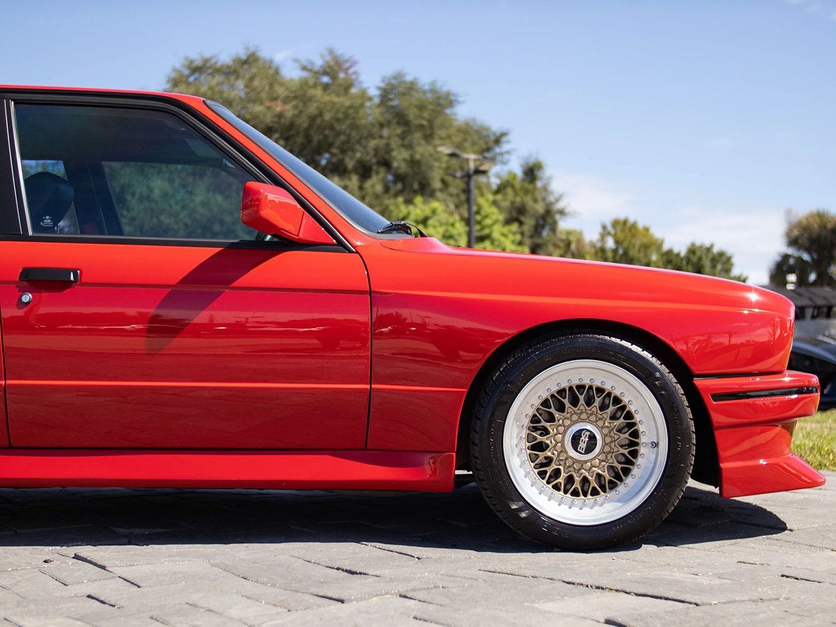 BMW M3 photo 18