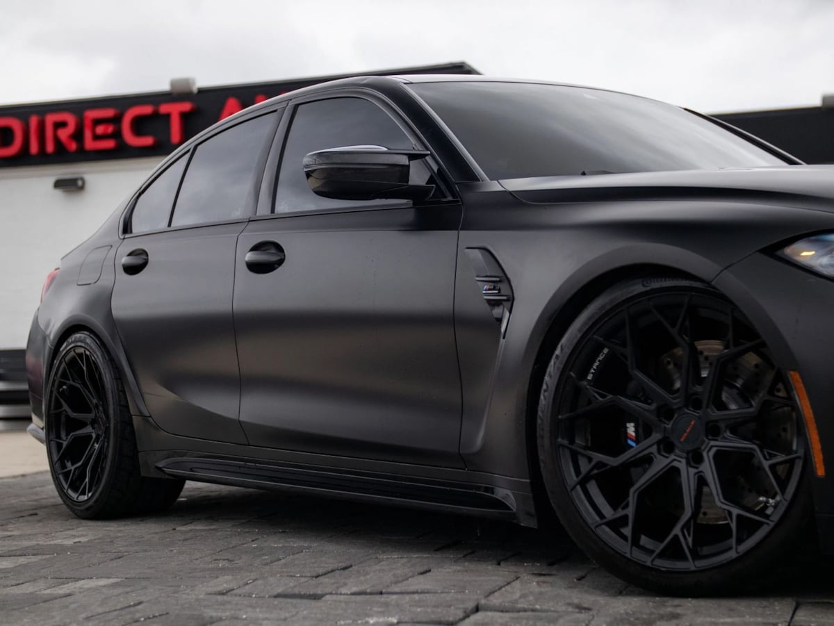 BMW M3 photo 4
