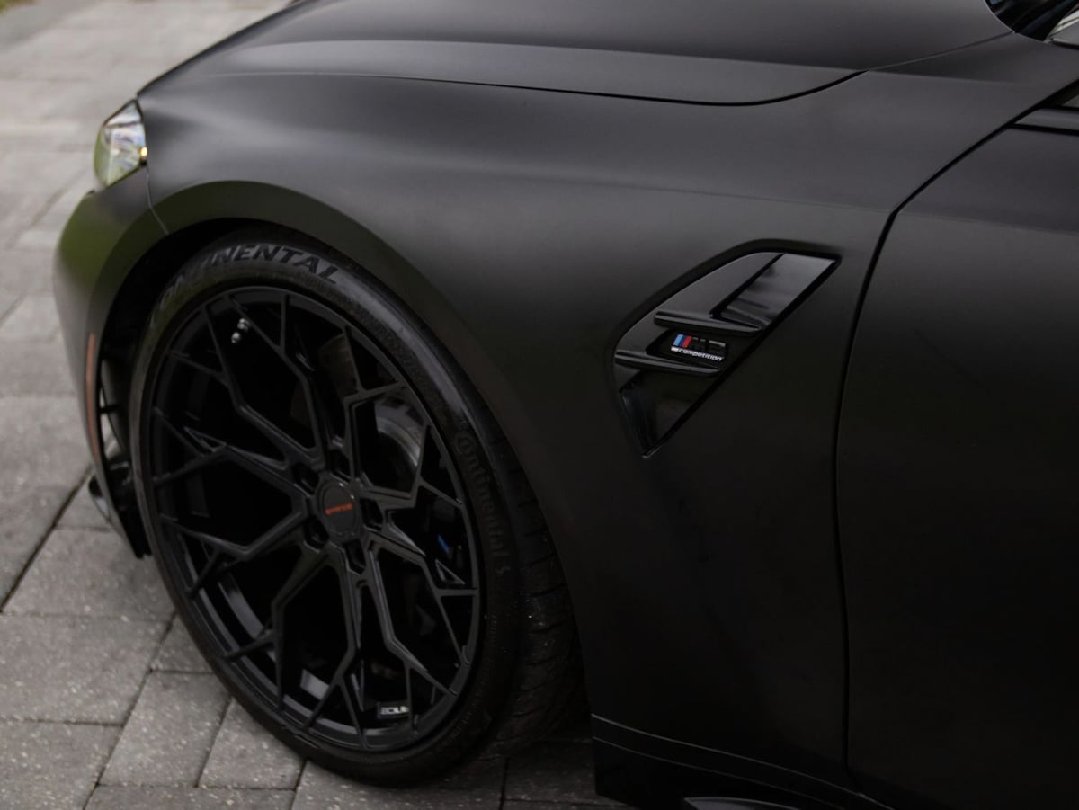 BMW M3 photo 10