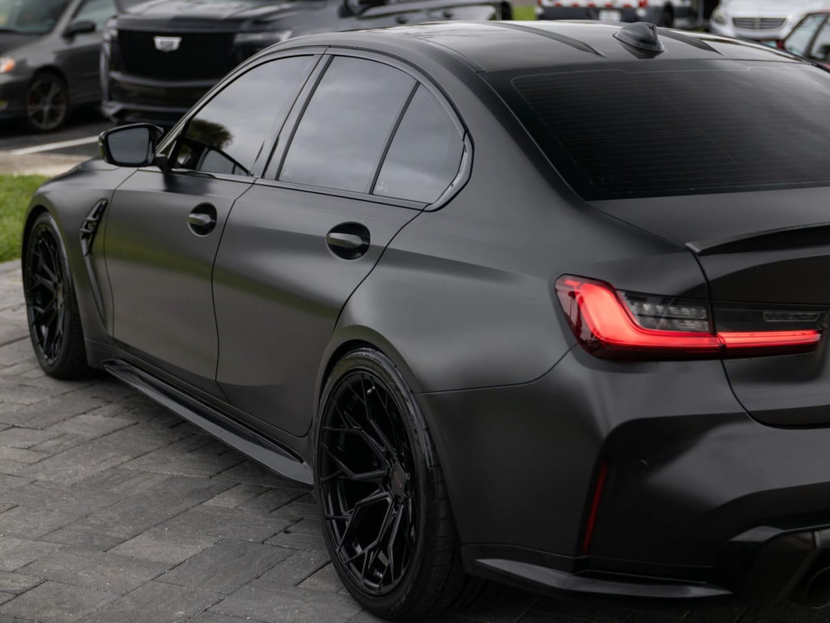 BMW M3 photo 13