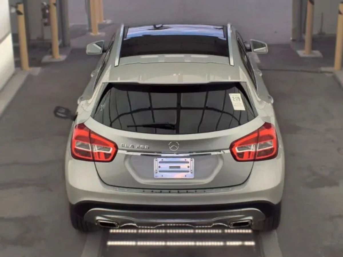 Mercedes-Benz GLA 250 photo 4
