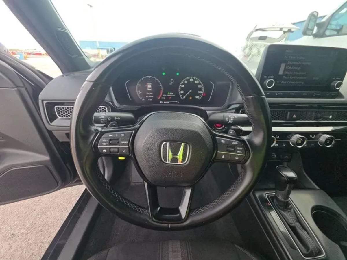 Honda Civic photo 11