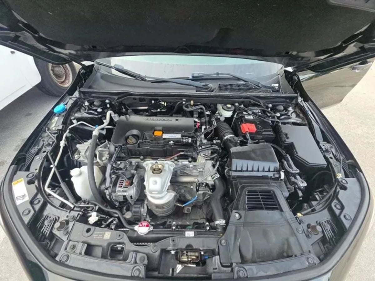 Honda Civic photo 13