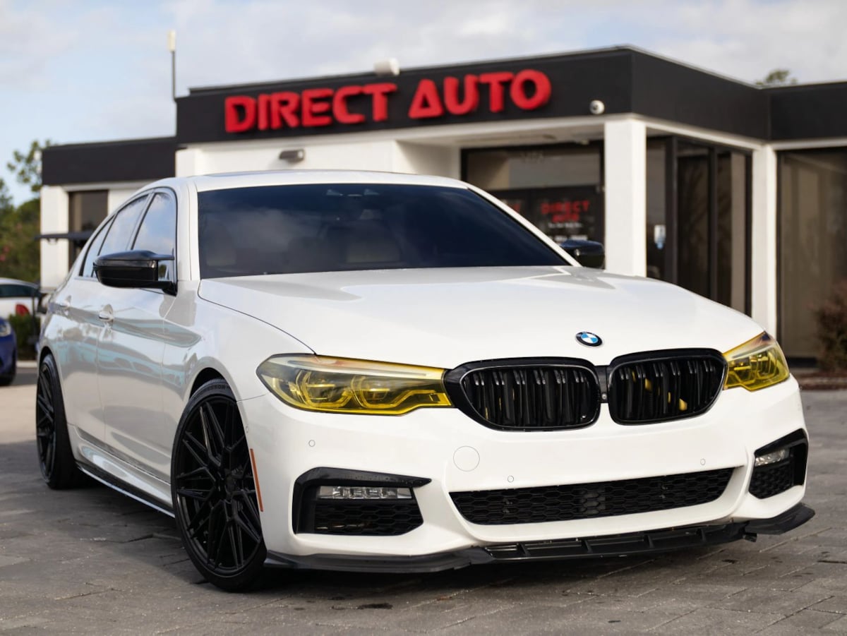 2017 BMW 5 Series 540i RWD photo