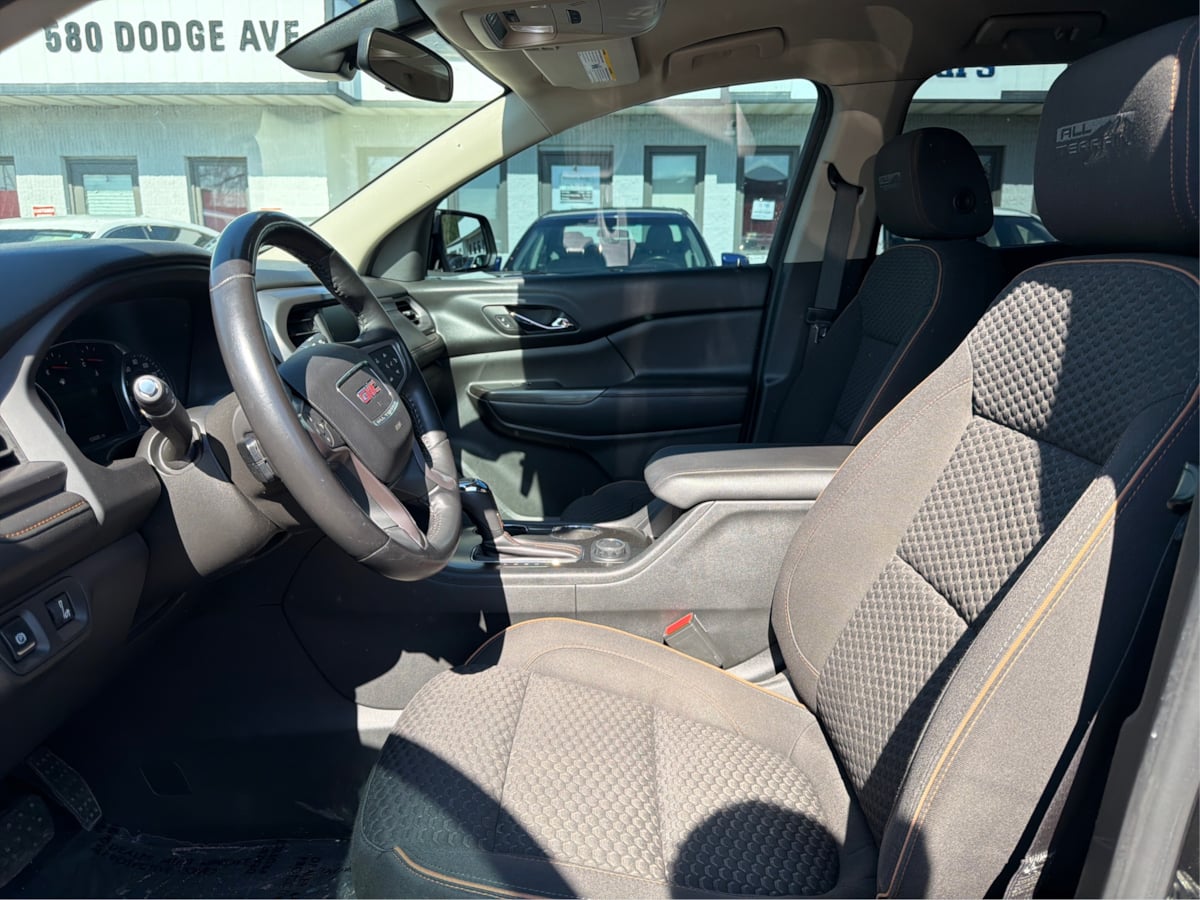 2017 GMC Acadia SLE-2 - Photo 9