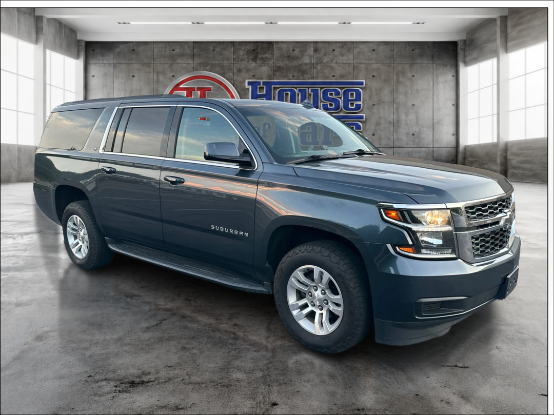 Photo 3 of this Chevrolet Suburban