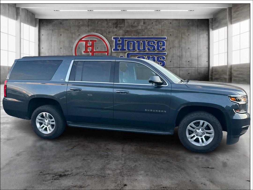 Photo 4 of this Chevrolet Suburban
