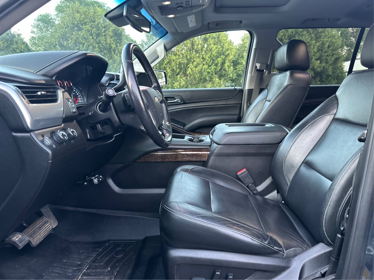 Photo 9 of this Chevrolet Suburban