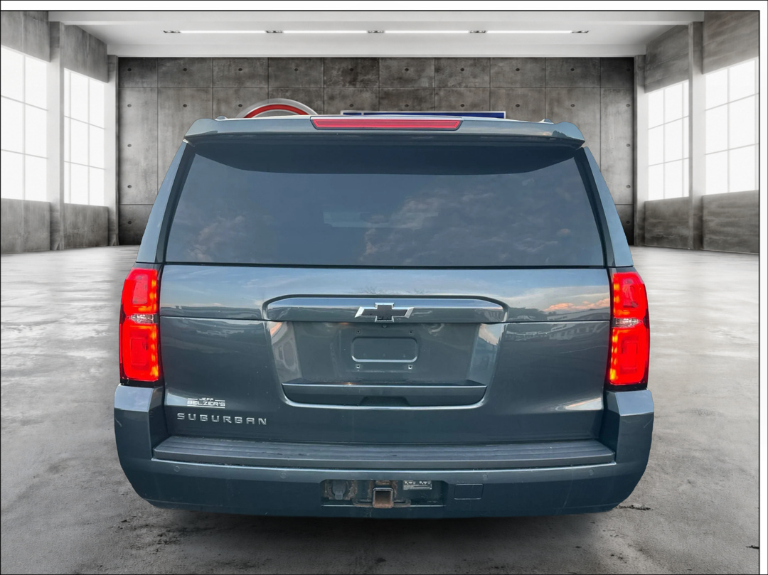 Photo 6 of this Chevrolet Suburban