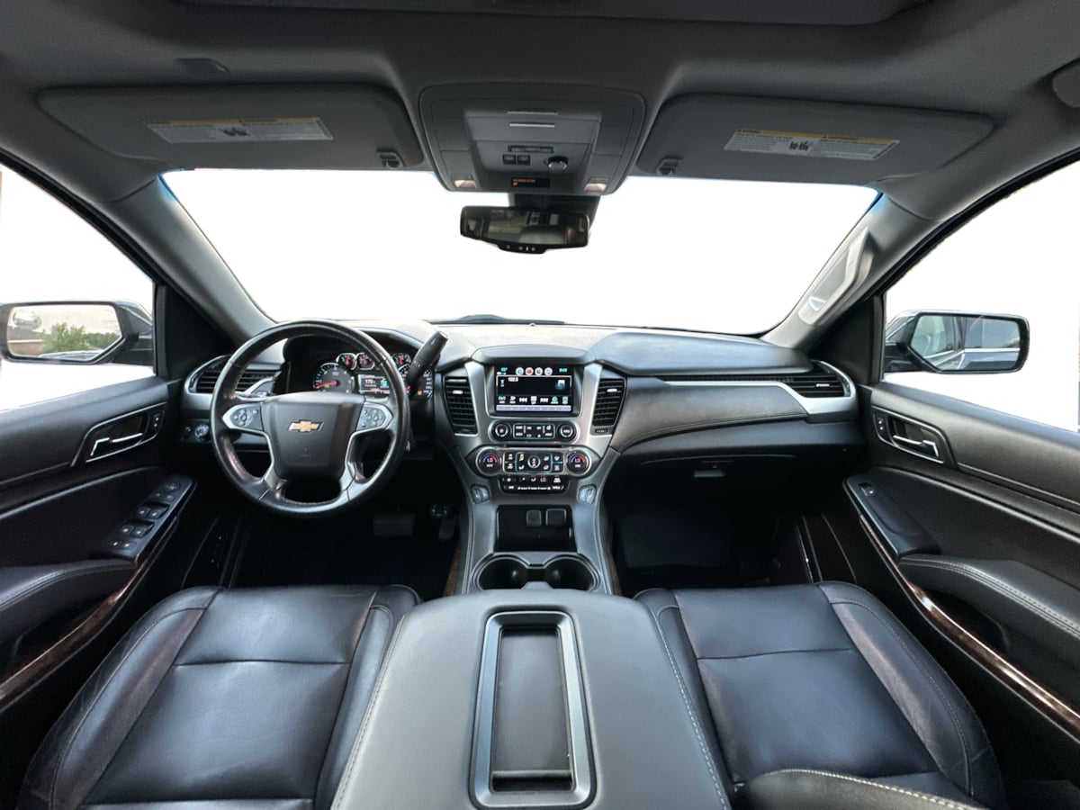 Photo 13 of this Chevrolet Suburban