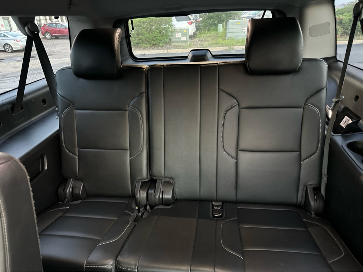 Photo 30 of this Chevrolet Suburban