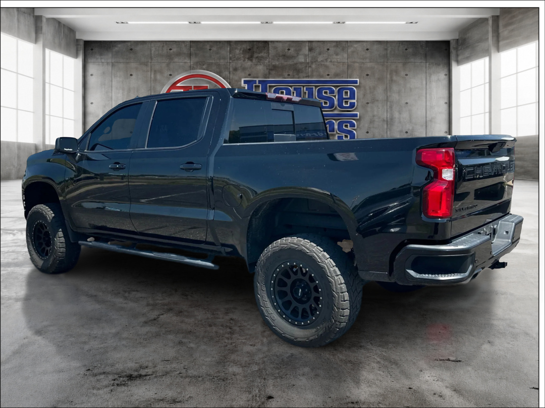 Photo 7 of this Chevrolet Silverado 1500
