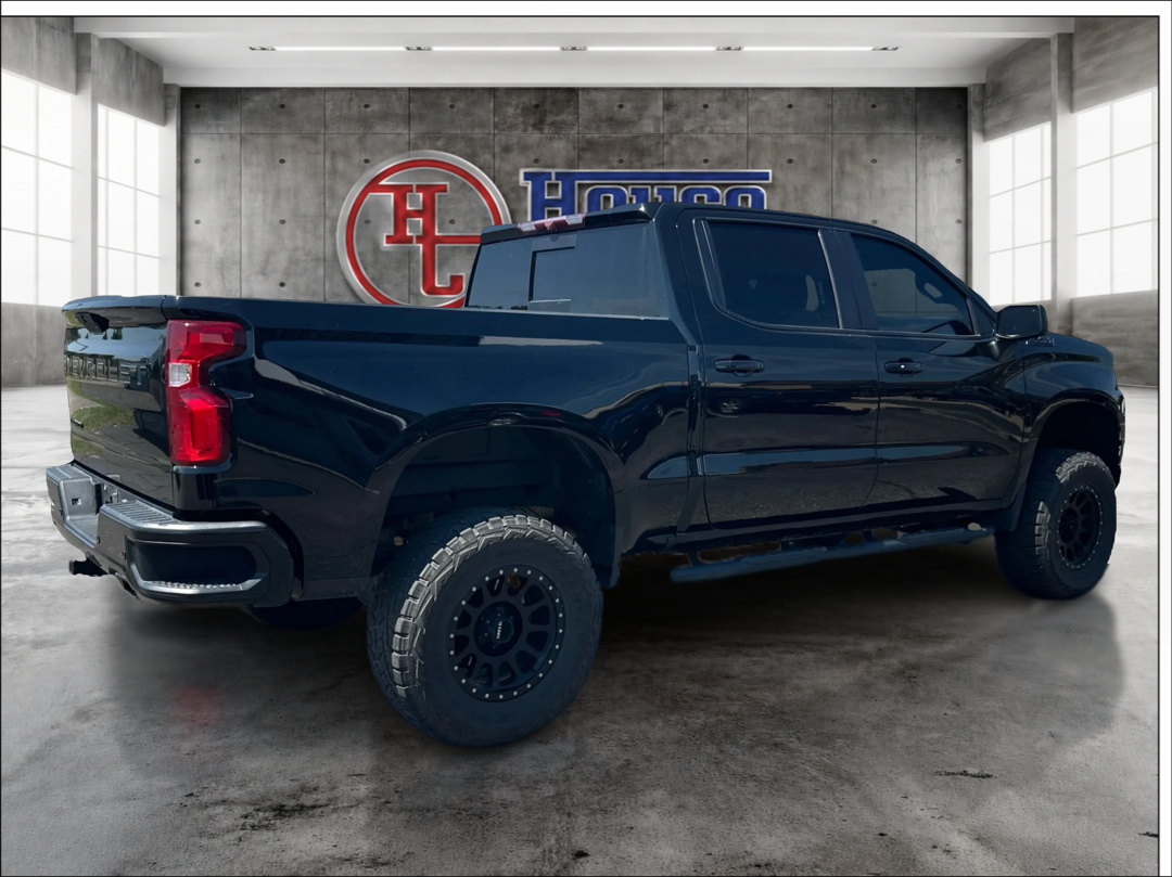 Photo 5 of this Chevrolet Silverado 1500