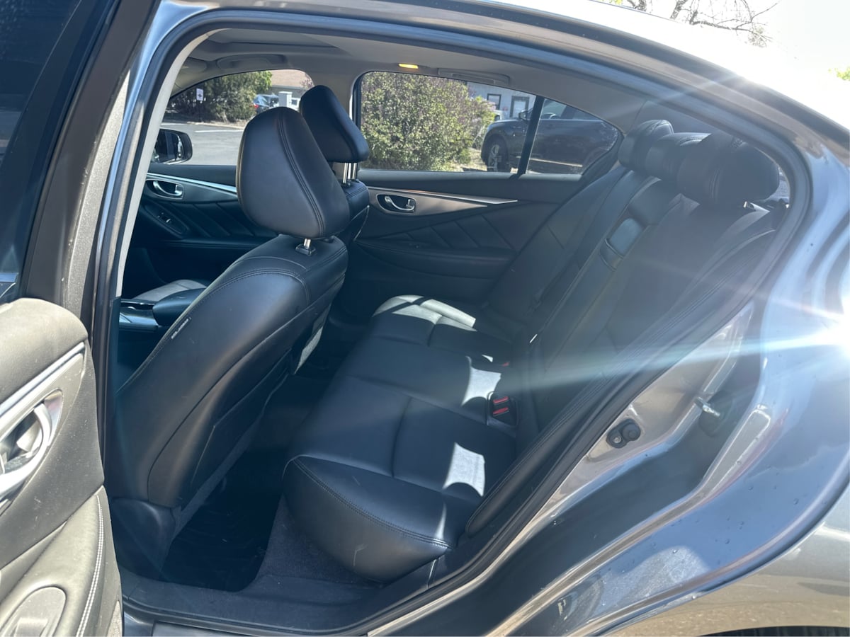 Photo 10 of this INFINITI Q50
